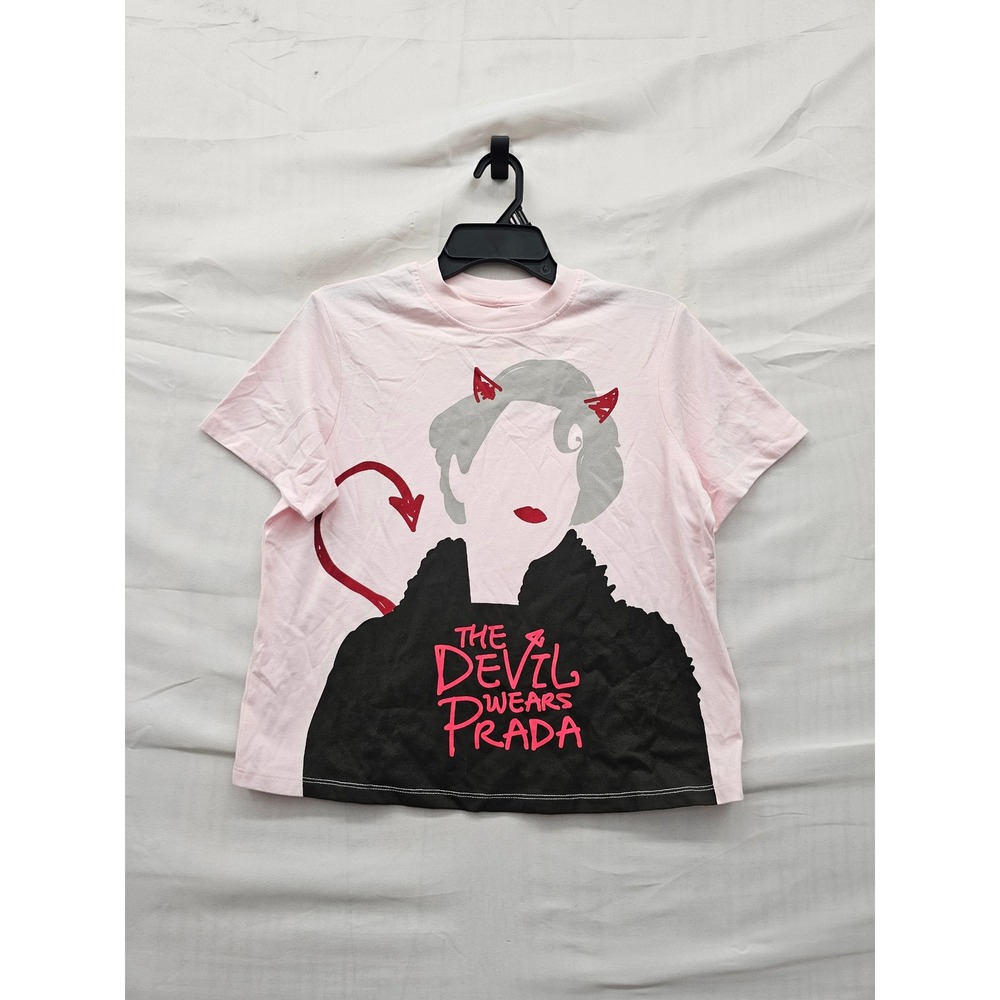 The Devil Wears Prada Womens Graphic T-Shirt Pink Cotton Blend Casual Size XS